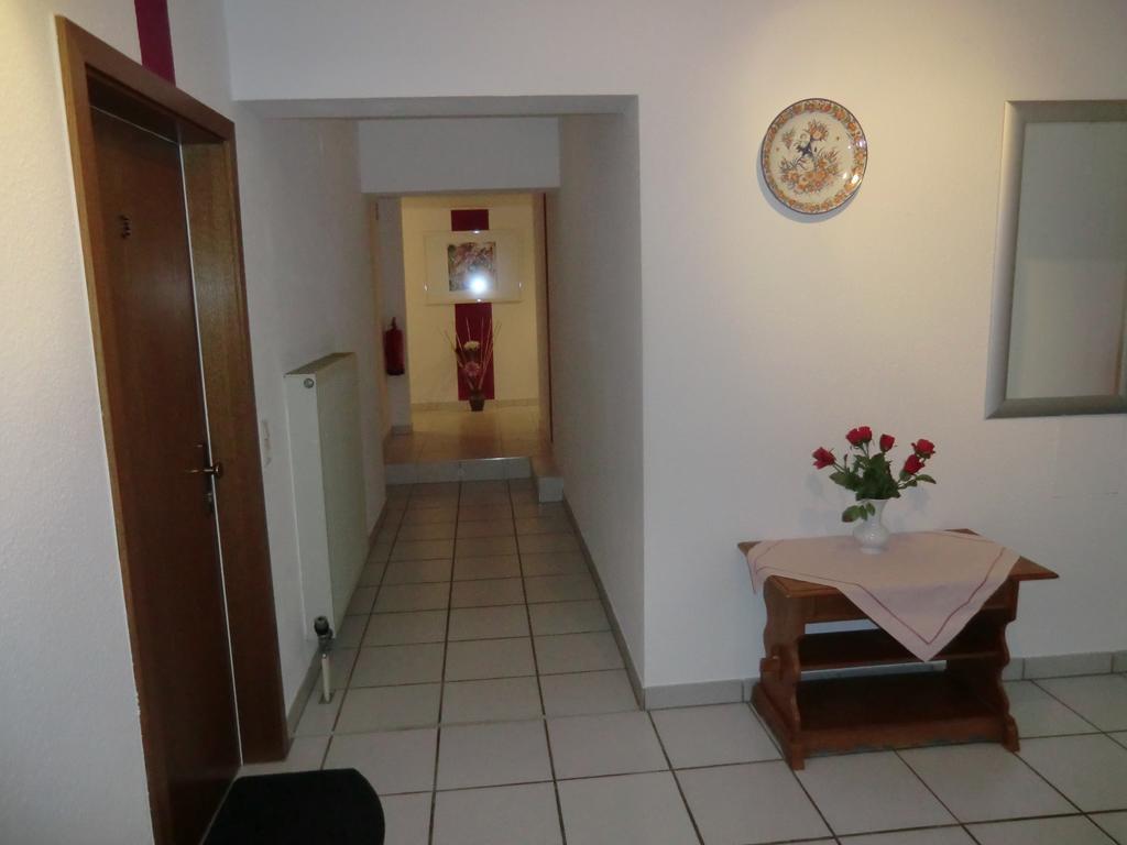 Hotel Garni Julia Linnich Екстериор снимка