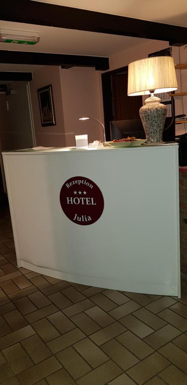 Hotel Garni Julia Linnich Екстериор снимка